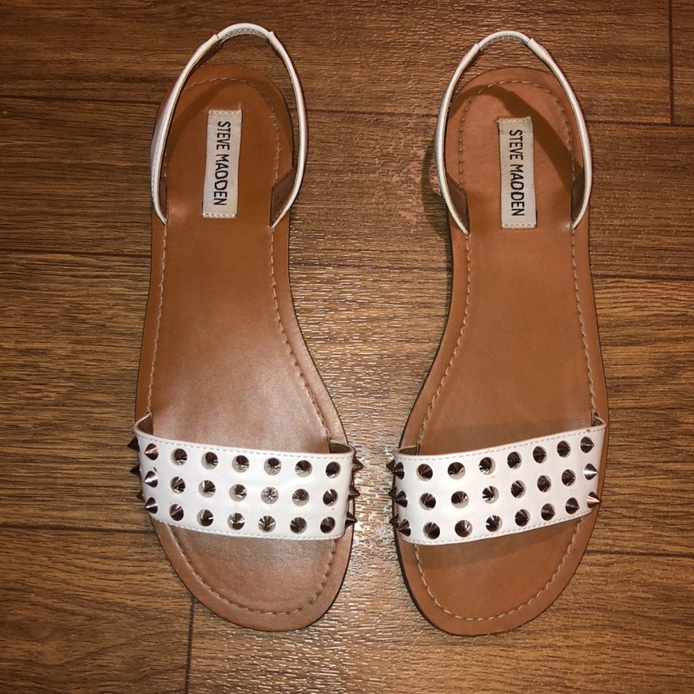 Steve Madden Award Studded Sandals